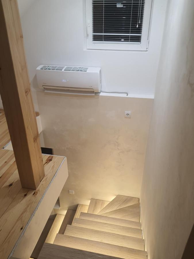 Kucica U Sumi Apartment *